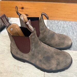 Blundstone Chelsea Boot (Rustic Brown)